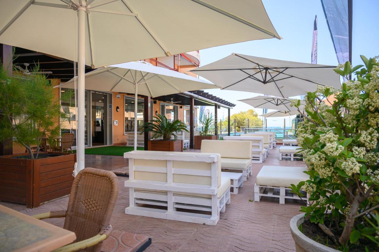 Apartamento MedPlaya Albatros Family Salou Exterior foto