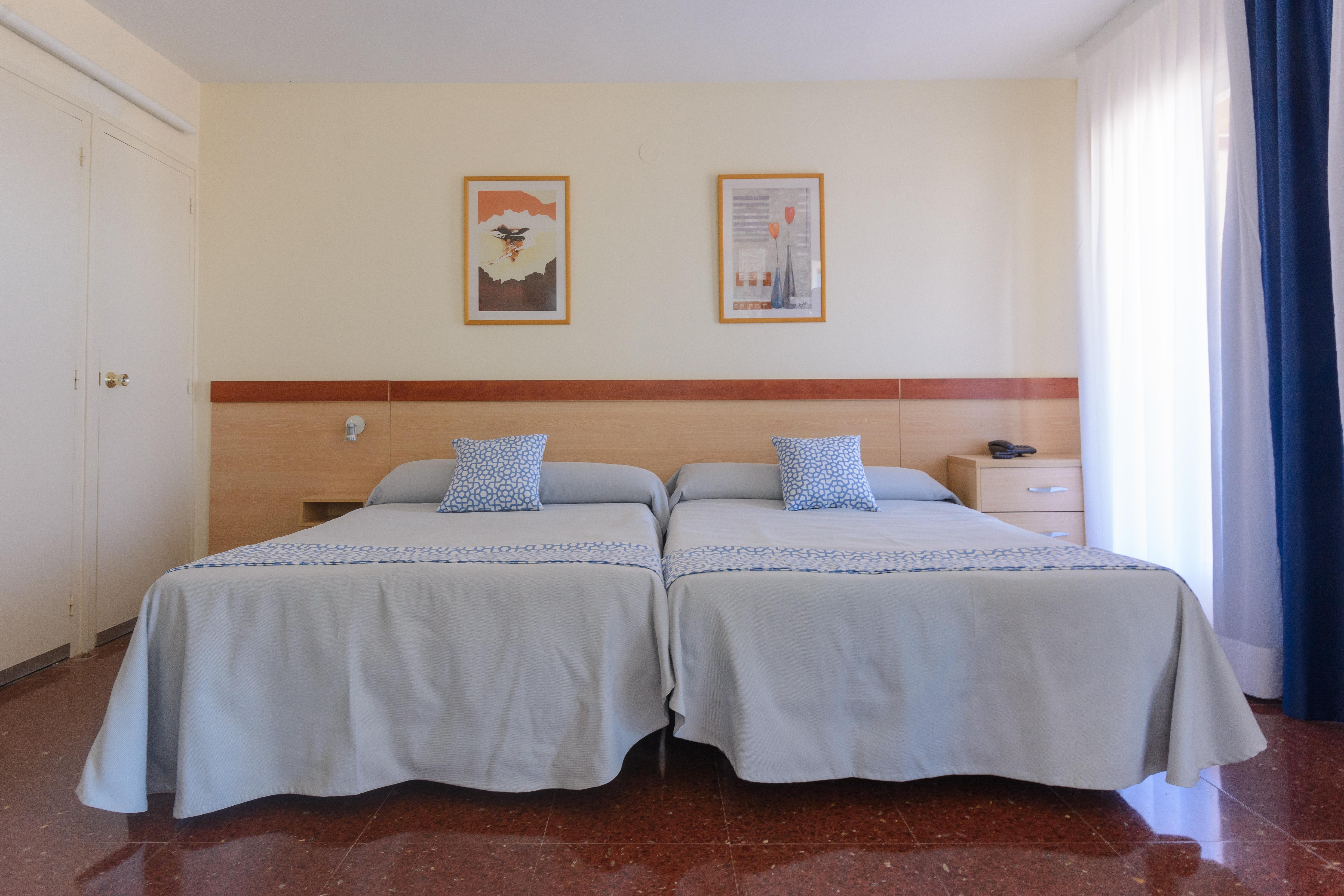 Apartamento MedPlaya Albatros Family Salou Exterior foto