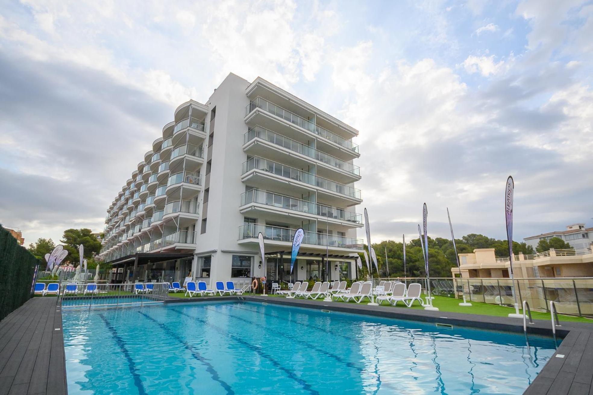 Apartamento MedPlaya Albatros Family Salou Exterior foto