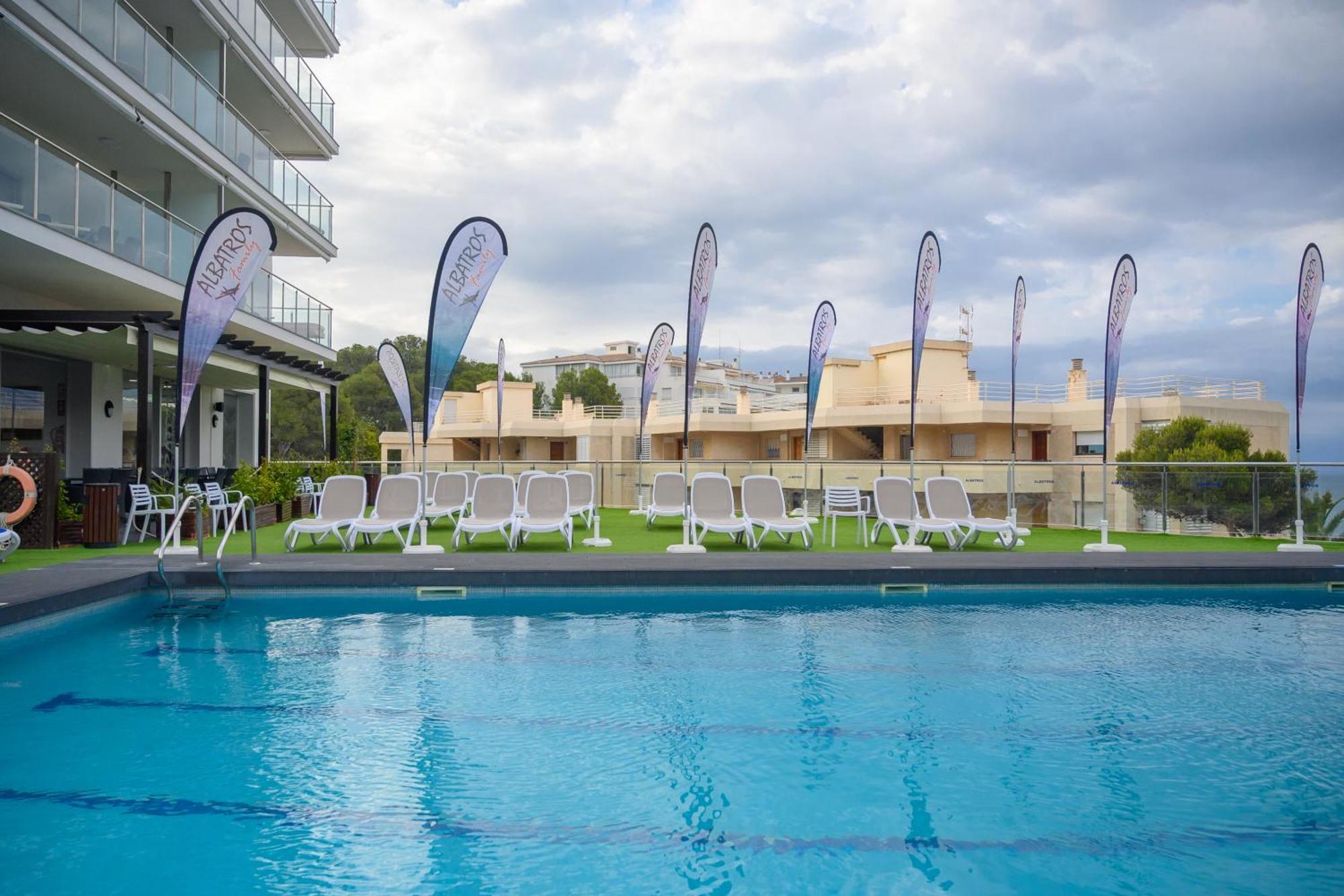 Apartamento MedPlaya Albatros Family Salou Exterior foto
