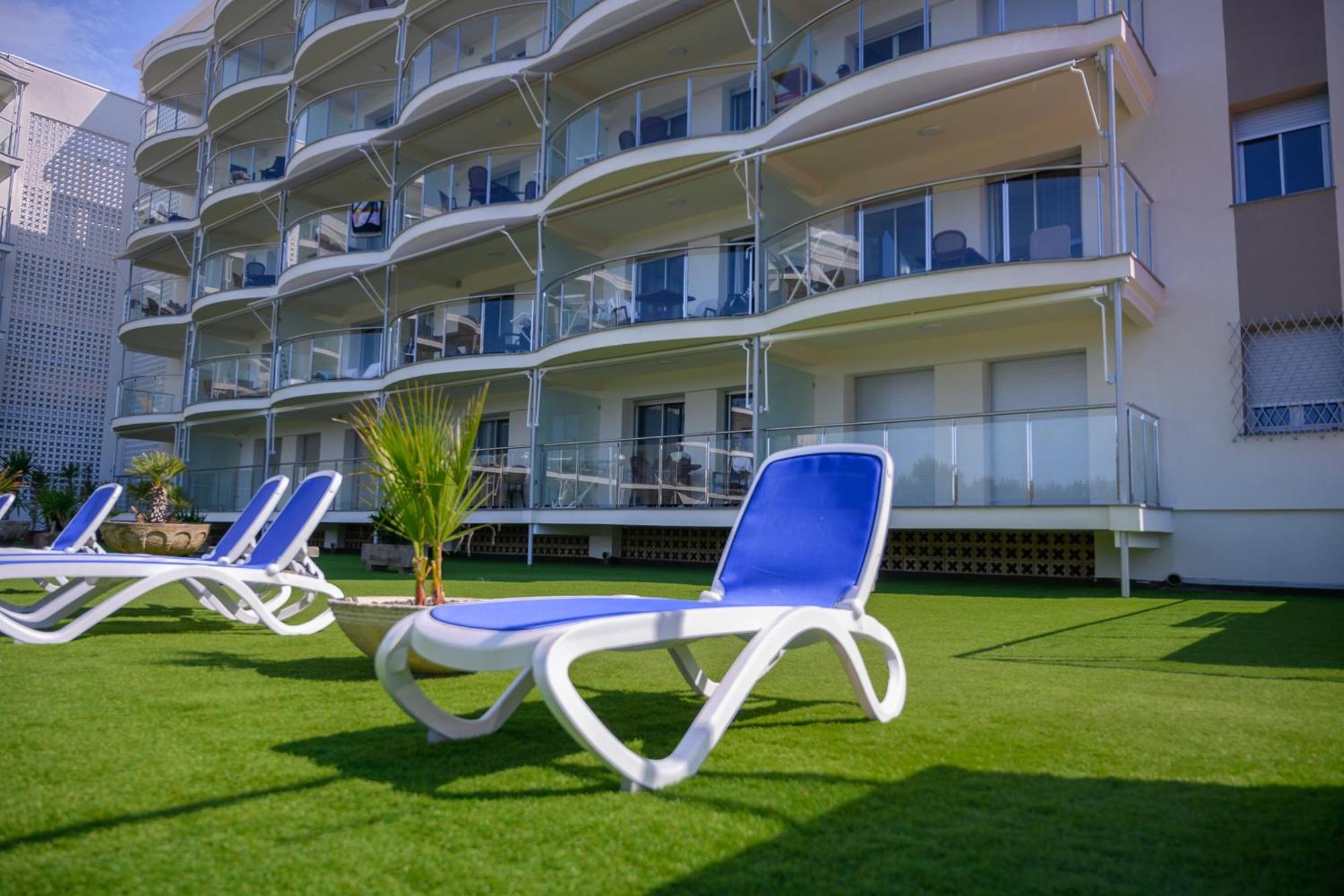 Apartamento MedPlaya Albatros Family Salou Exterior foto