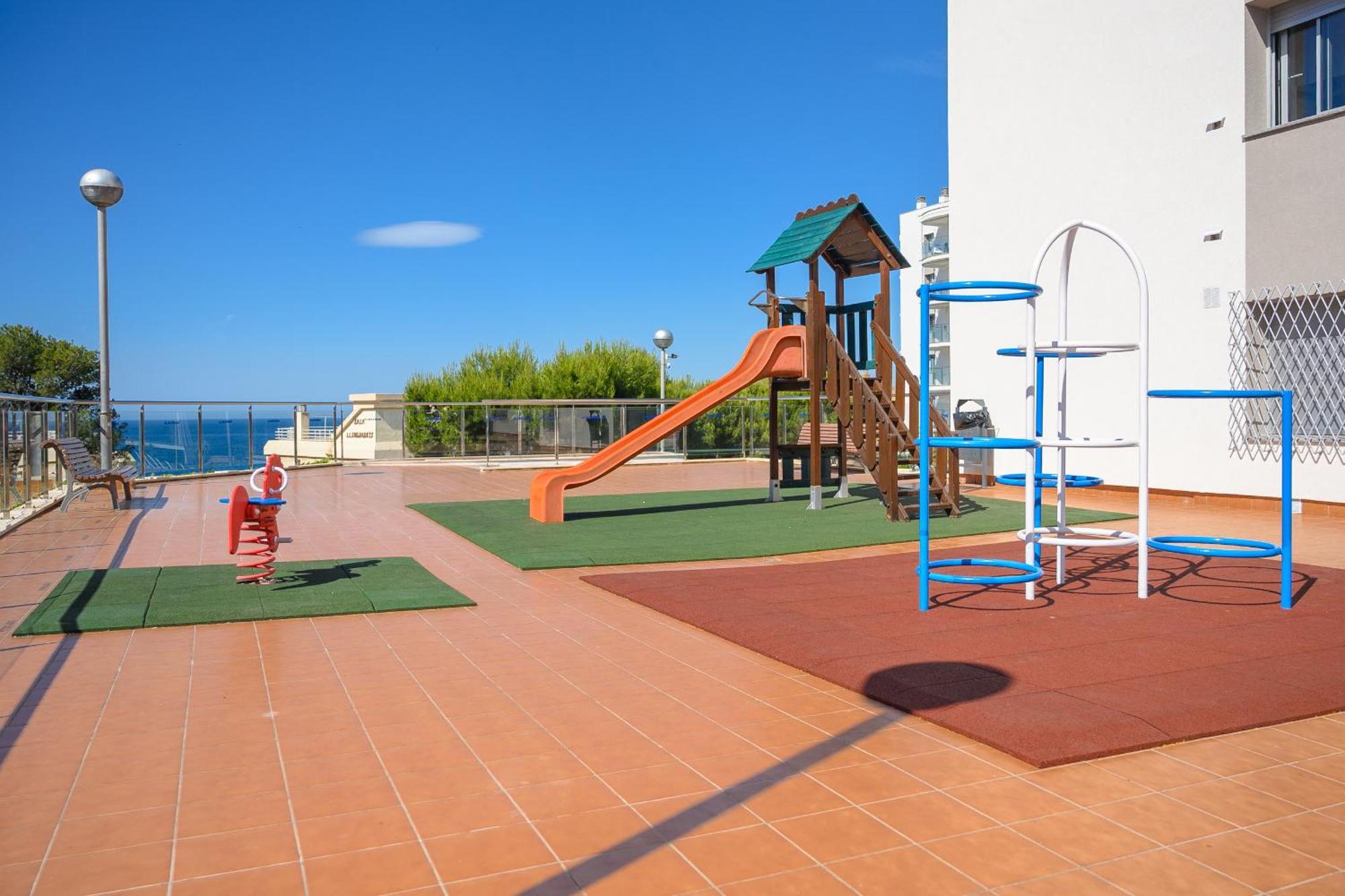 Apartamento MedPlaya Albatros Family Salou Exterior foto